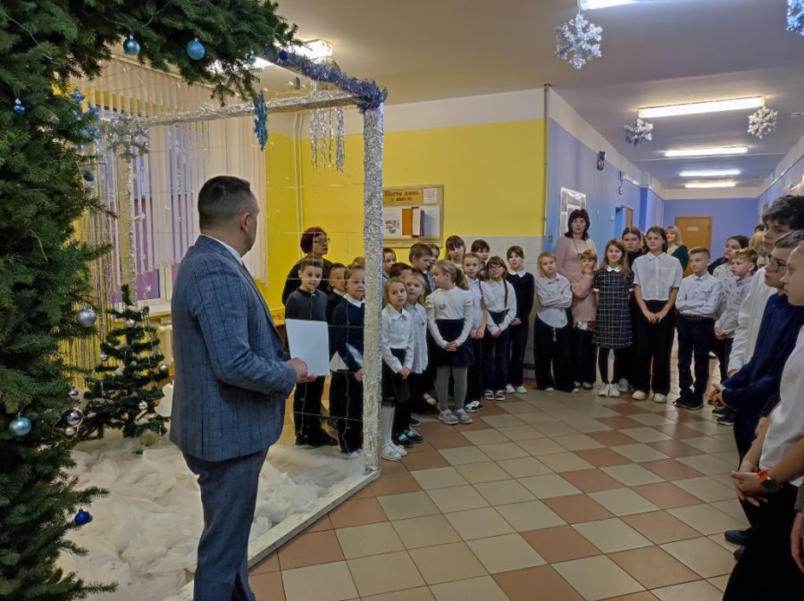  Линейка, посвященная окончанию второй четверти учебного года