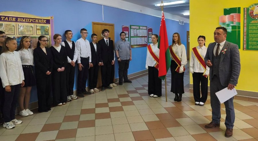ТОРЖЕСТВЕННАЯ ЛИНЕЙКА ПАМЯТИ